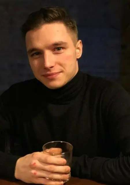 Micha из Варшавы, мне 19, познакомлюсь