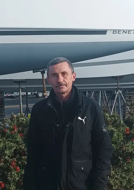 Я Andrew, 53, знакомлюсь без обязательств в Бишкеке