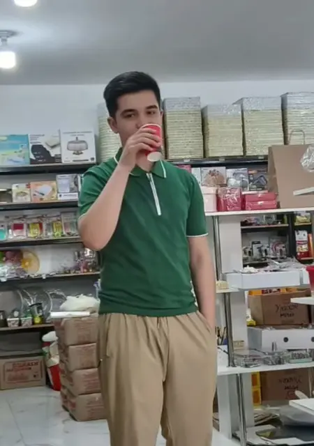 Elbek из Самарканда, ищу на сайте постоянные отношения