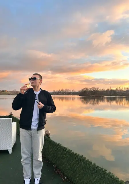 Алеш из Каменского, ищу на сайте знакомства на одну ночь