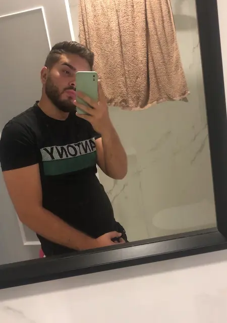 Я Diego Adrin, 22, знакомлюсь без обязательств в Понферраде