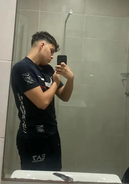 Francisco Omar из Кордовы, ищу на сайте знакомства без обязательств