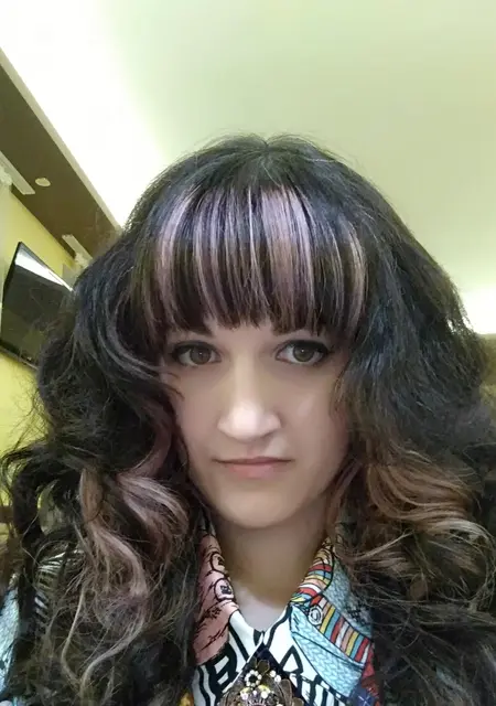 Анна из Донецка, мне 33, познакомлюсь для приятного времяпровождения