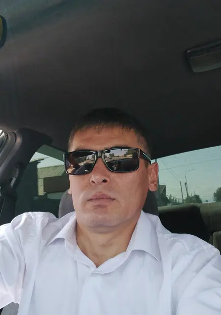 Нурбол из Алматы, ищу на сайте знакомства без обязательств