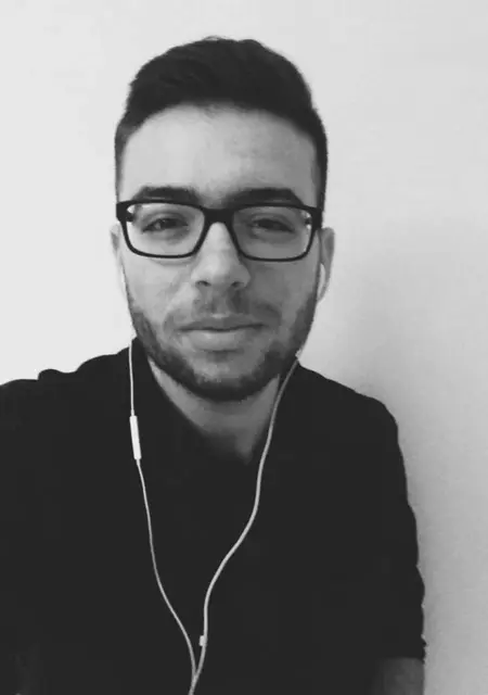 Я Chris, 22, из Афин, ищу знакомство