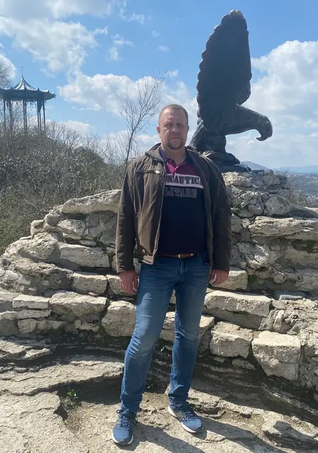 Я Igor, 49, знакомлюсь для приятного времяпровождения в Бишкеке