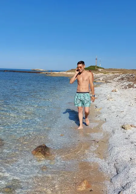 Я Dani, 37, знакомлюсь для вирта в Турине