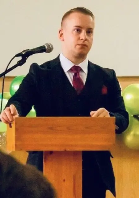 Никита из Борисова, мне 24, познакомлюсь для постоянных отношений