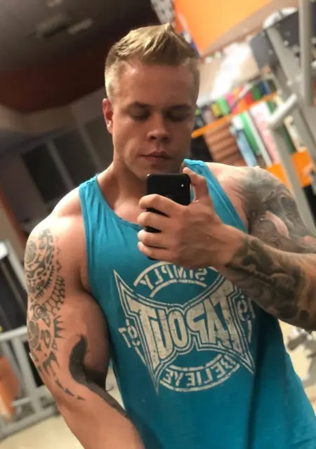 Я Andrey, 31, из Житомира, ищу знакомства без обязательств