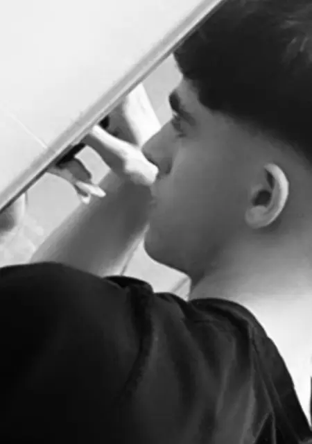 Miguel из Мадрида, ищу на сайте знакомства на одну ночь