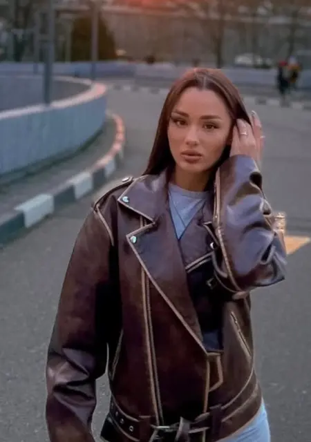 Настя из Риги, ищу на сайте знакомства на одну ночь