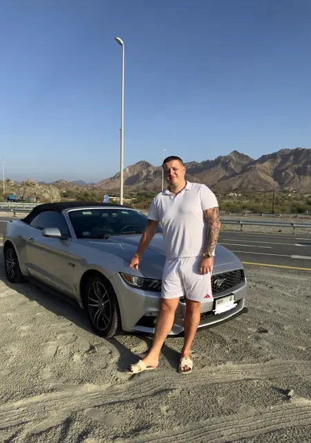 Sergei из Дубая, ищу на сайте знакомства без обязательств