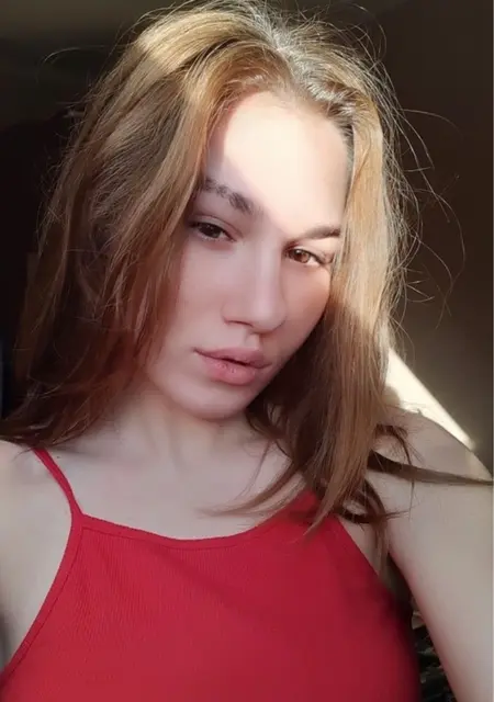 Даша из Одессы, мне 21, познакомлюсь на одну ночь