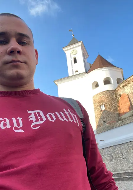 Я Игор, 30 років з Івано-Франківська, шукаю знайомство для відкриті стосунки