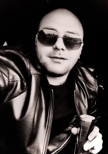 Viktor из Белой Церкви, мне 34, познакомлюсь для постоянных отношений