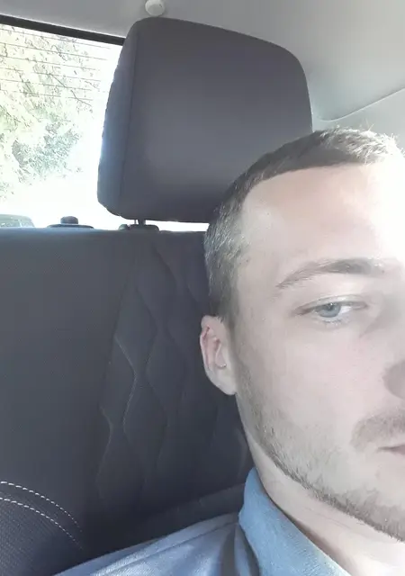 Саша з Мукачево, мені 25 років, познайомлюсь для приємне проведення часу