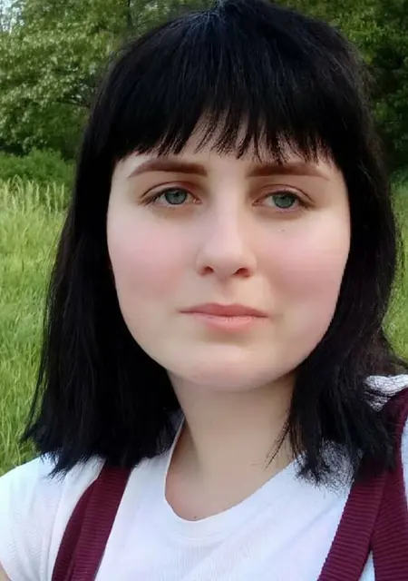Я Надя, 24 років, знайомлюсь без зобов'язань у Кривий Ріг