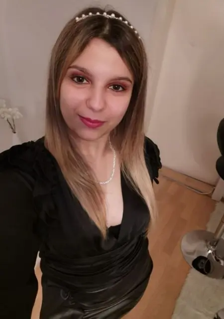 Я Nikola, 26, знакомлюсь в Берлине