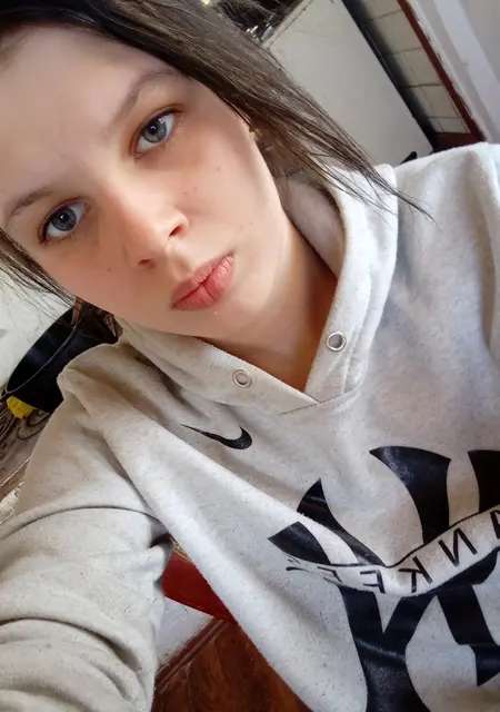 Я Кристина, 25, знакомлюсь без обязательств в Алматы