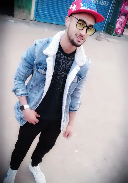 Abir из Барселоны, ищу на сайте приятное времяпровождение