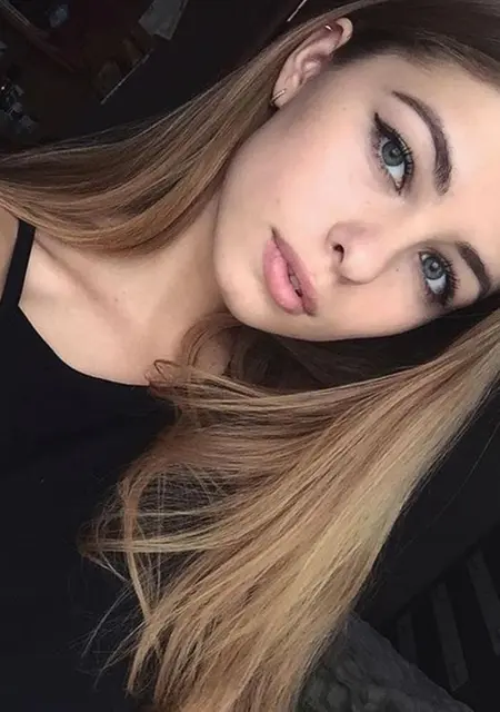 Виолета из Гомеля, мне 29, познакомлюсь на одну ночь