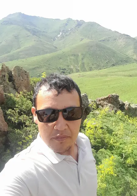 Тилек из Тараза, мне 37, познакомлюсь на одну ночь