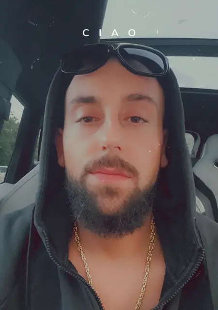 Я Aaa, 32, из Гётеборга, ищу знакомство для приятного времяпровождения