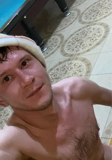 Александр из Караганды, мне 34, познакомлюсь на одну ночь