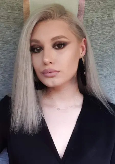 Я Diana, 40, знакомлюсь в Бухаресте