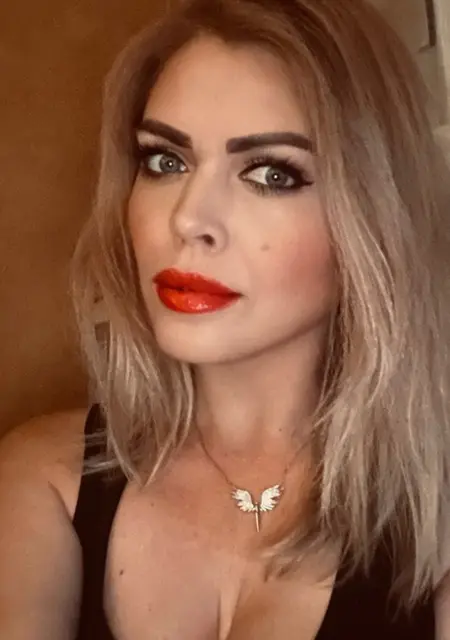 Я Алёна, 43, из Киева, ищу знакомства без обязательств