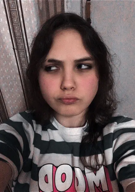 Эмма из Могилёва, мне 19, познакомлюсь для вирта