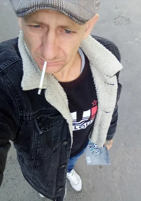 Я Maksym, 40, из Вроцлава, ищу знакомства без обязательств