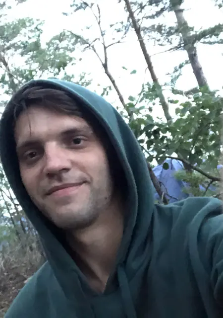 Кирилл Вторушин з Макіївки, шукаю на сайті знайомства на одну ніч