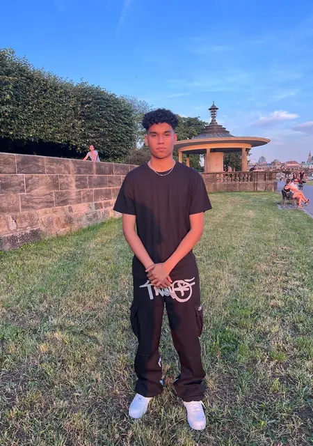 Я Ahmed, 20, из Ашаффенбурга, ищу знакомство для общения