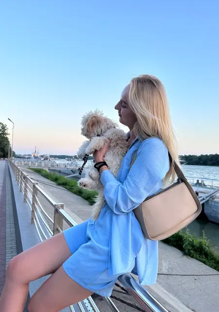 Я Ліна, 25, знакомлюсь для приятного времяпровождения в Тернополе