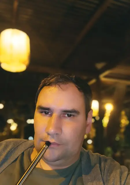 Павел Панаш из Баку, ищу на сайте знакомства на одну ночь