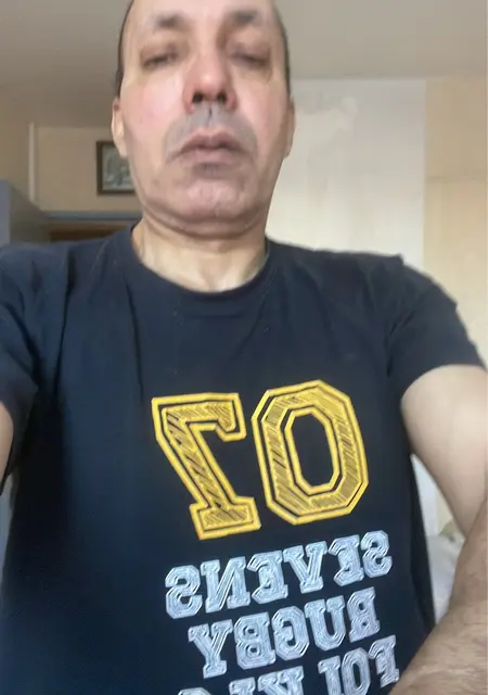 Momo из Мезон-Альфор, мне 53, познакомлюсь для открытые отношения