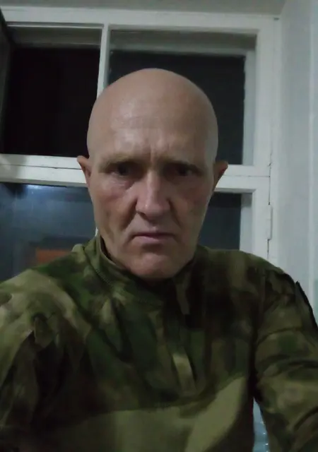 Я Антон, 52 років з Донецька, шукаю знайомства на одну ніч