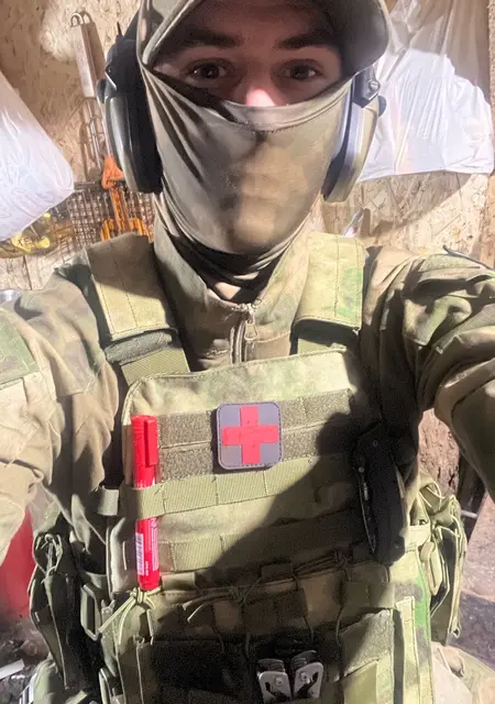 Павел из Лондона, мне 20, познакомлюсь для постоянных отношений