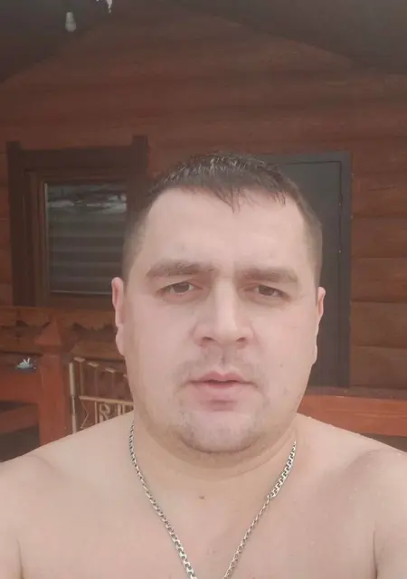 Максим из Переяслава-Хмельницкого, ищу на сайте знакомства на одну ночь