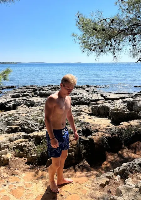 Я Max, 19, знакомлюсь без обязательств в Венеции