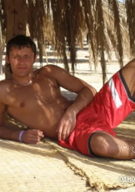 Alexsei из Заславля, мне 40, познакомлюсь на одну ночь