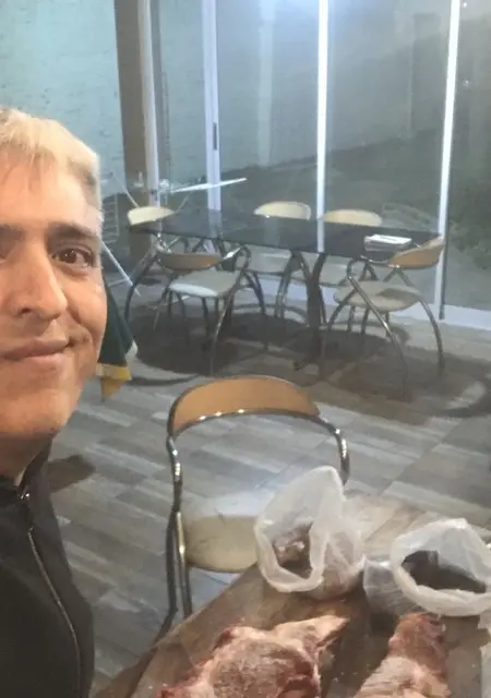 Я Jorge, 47, из Ла-платы, ищу знакомство для постоянных отношений