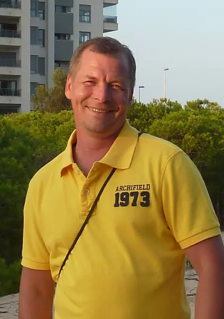 Дмитрий из Городка, мне 49, познакомлюсь для приятного времяпровождения