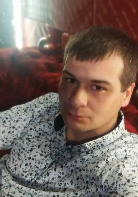 Я Sviatoslav, 32, из Франкфурта-на-майне, ищу знакомства без обязательств