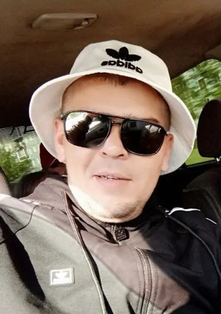 Ромео из Макеевки, ищу на сайте постоянные отношения