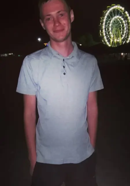 Я Vladyslavd, 28, знакомлюсь для общения в Полтаве