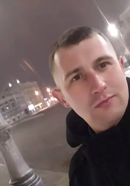 Dima из Полтавы, ищу на сайте приятное времяпровождение