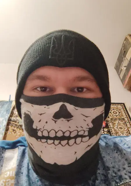 Данил из Запорожья, ищу на сайте знакомства без обязательств