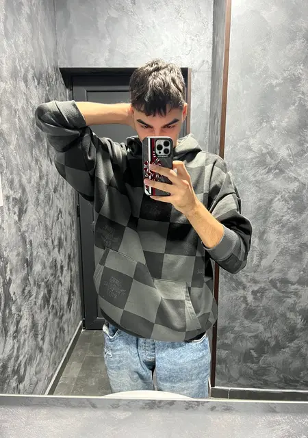 Iuli из Бухареста, ищу на сайте знакомства на одну ночь